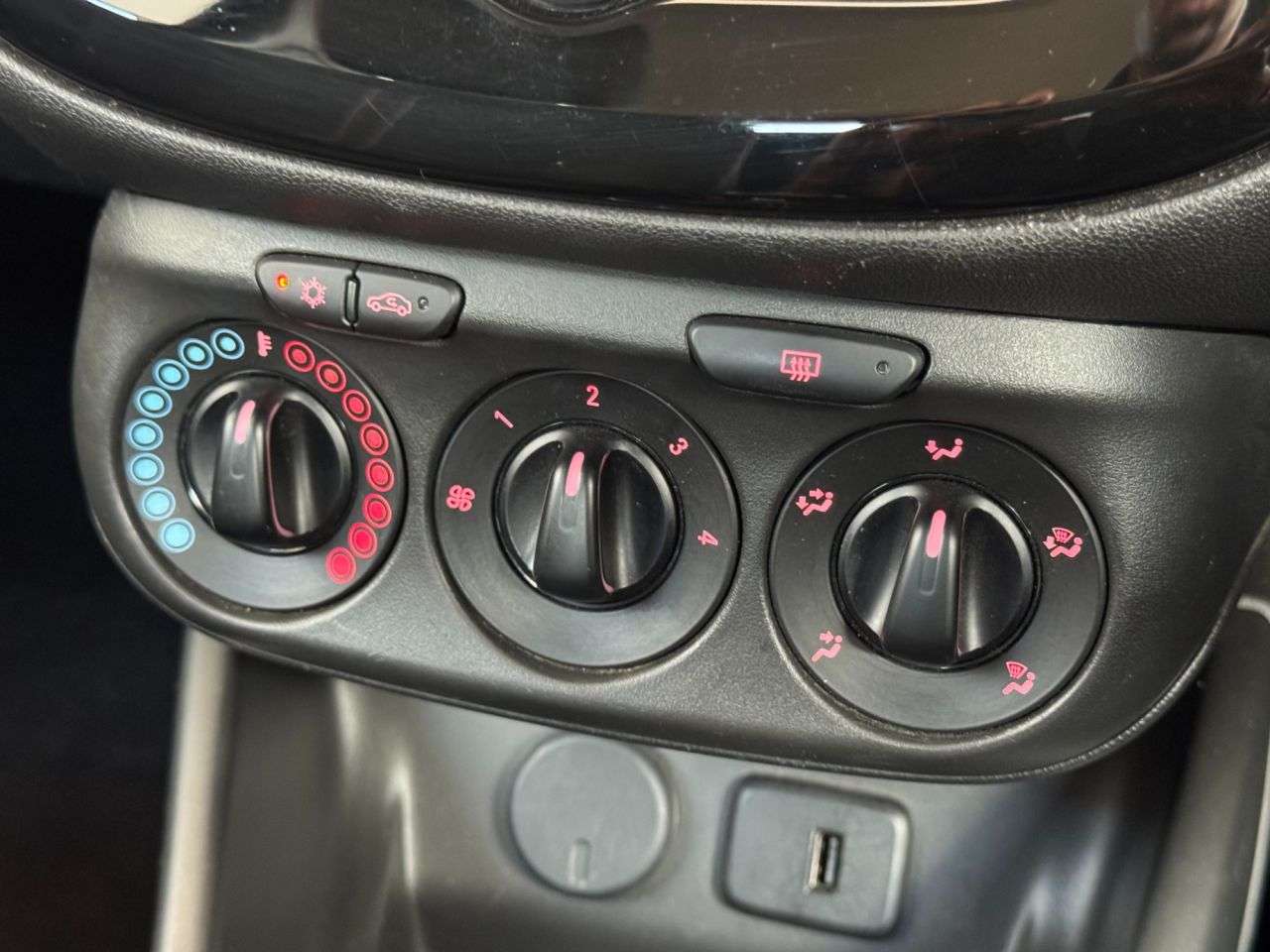 2017 VAUXHALL CORSA 2017 VAUXHALL CORSA