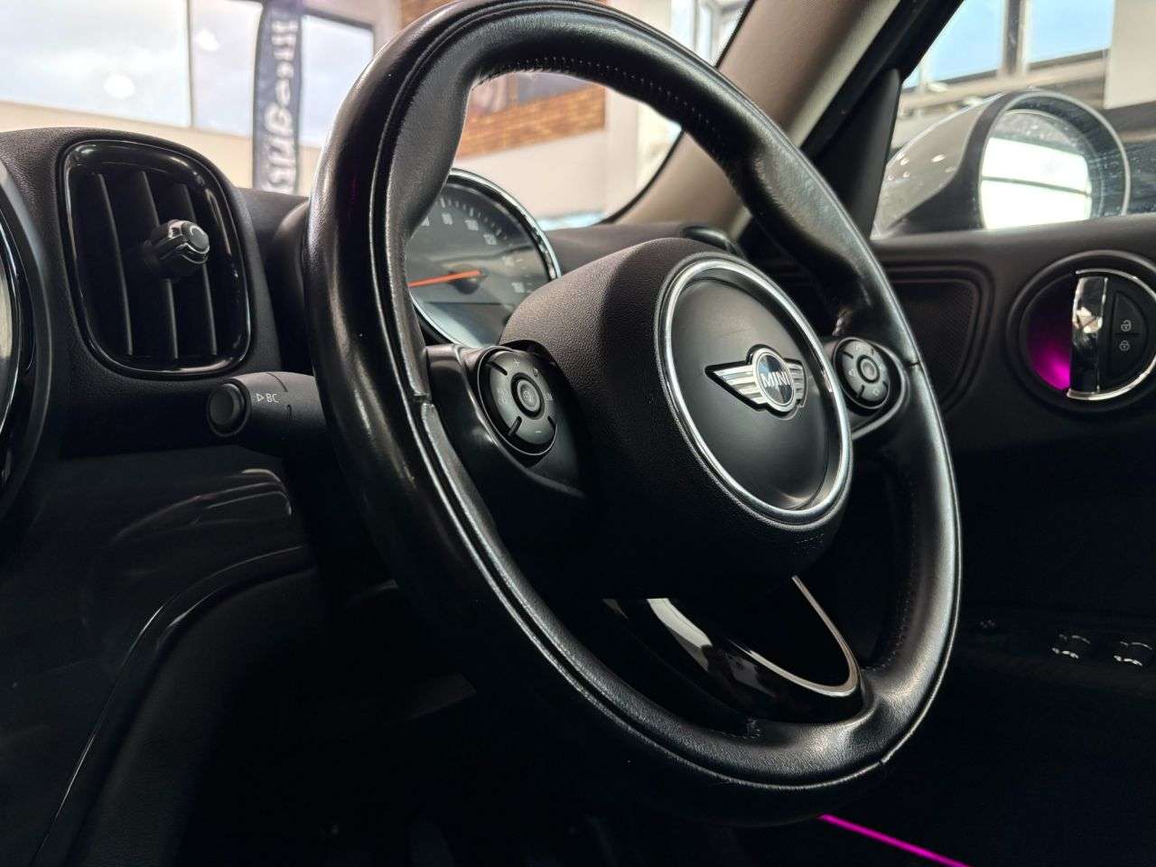 2017 MINI COUNTRYMAN 2017 MINI COUNTRYMAN