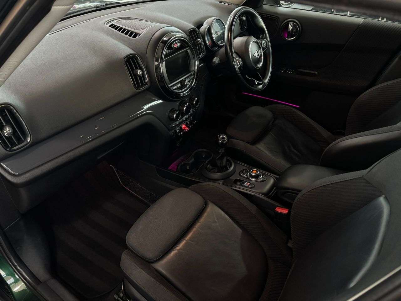 2017 MINI COUNTRYMAN 2017 MINI COUNTRYMAN