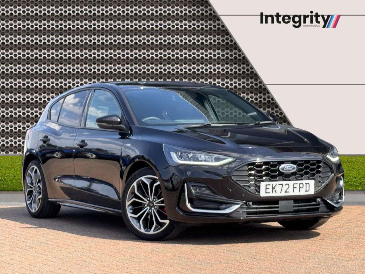 A 2022 FORD FOCUS 1.0T EcoBoost MHEV ST-Line Vignale Hatchback 5dr Petrol Hybrid DCT Euro 6 ( A 2022 FORD FOCUS 1.0T EcoBoost MHEV ST-Line Vignale Hatchback 5dr Petrol Hybrid DCT Euro 6 (
