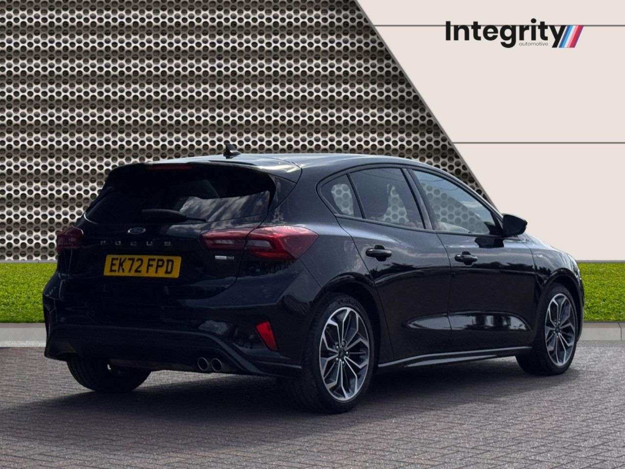 A 2022 FORD FOCUS 1.0T EcoBoost MHEV ST-Line Vignale Hatchback 5dr Petrol Hybrid DCT Euro 6 ( A 2022 FORD FOCUS 1.0T EcoBoost MHEV ST-Line Vignale Hatchback 5dr Petrol Hybrid DCT Euro 6 (