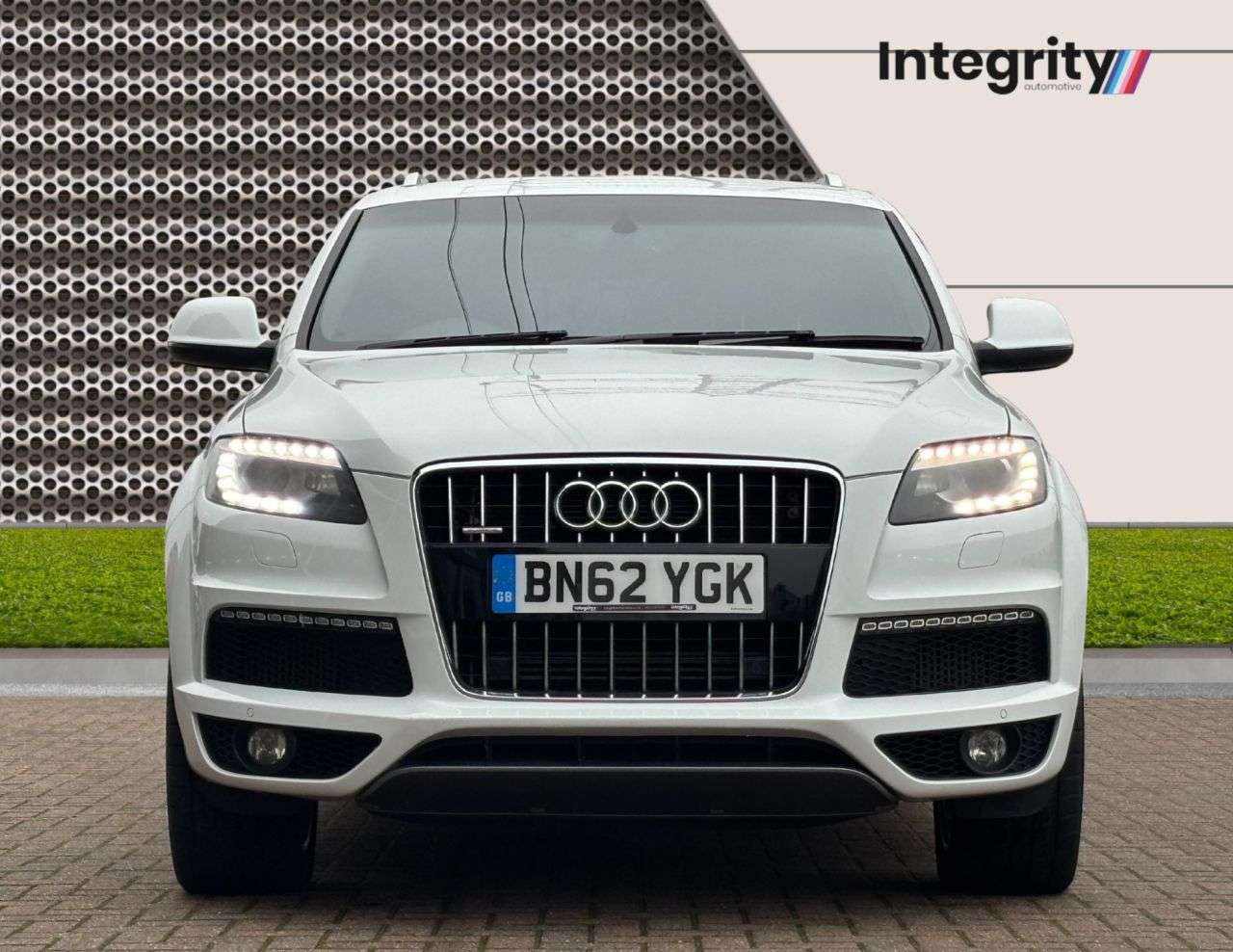 0 AUDI Q7 0 AUDI Q7