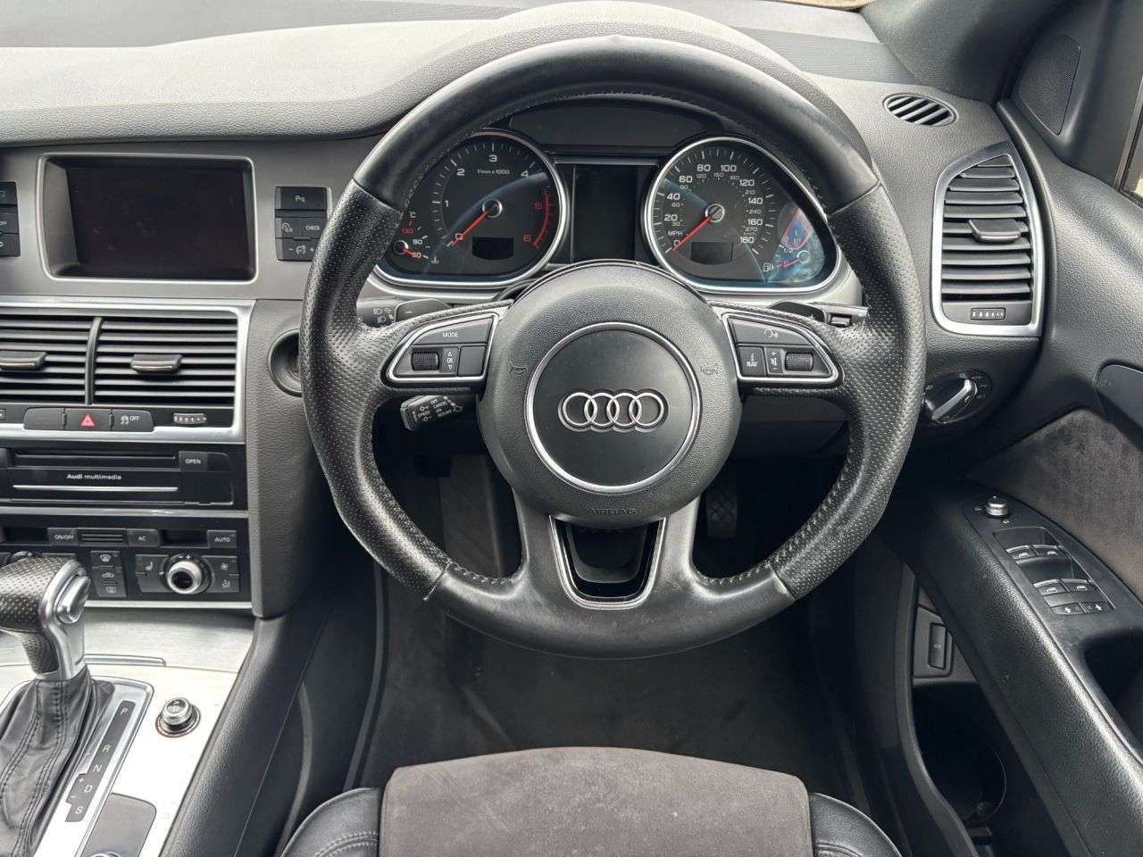 0 AUDI Q7 0 AUDI Q7