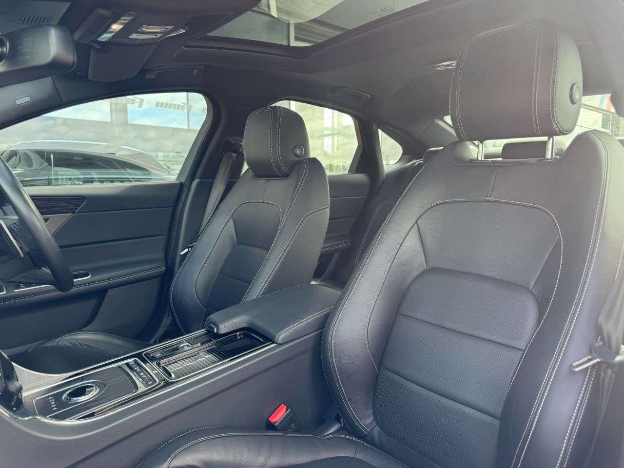 2017 JAGUAR XF 2017 JAGUAR XF