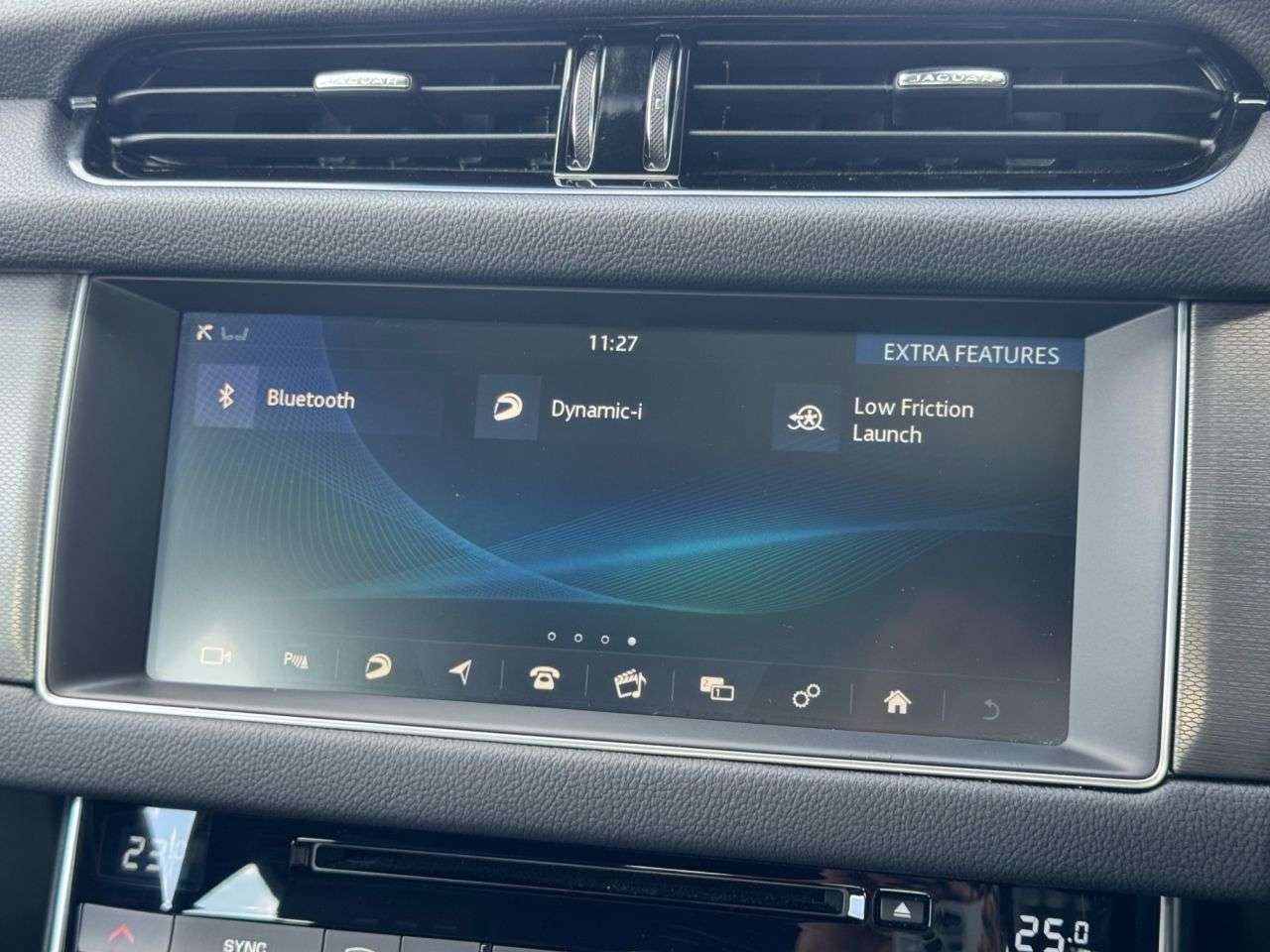 2017 JAGUAR XF 2017 JAGUAR XF