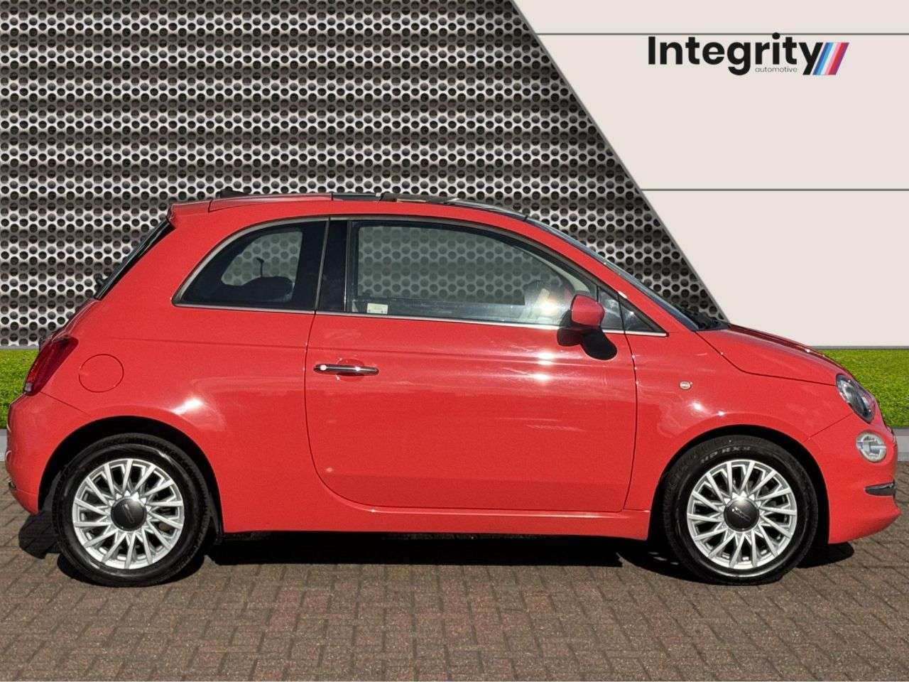 2017 FIAT 500 2017 FIAT 500