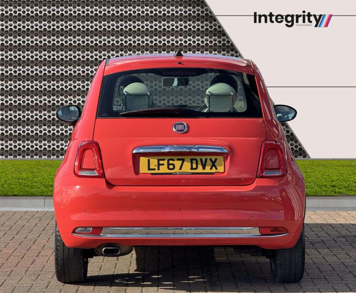 2017 FIAT 500 2017 FIAT 500