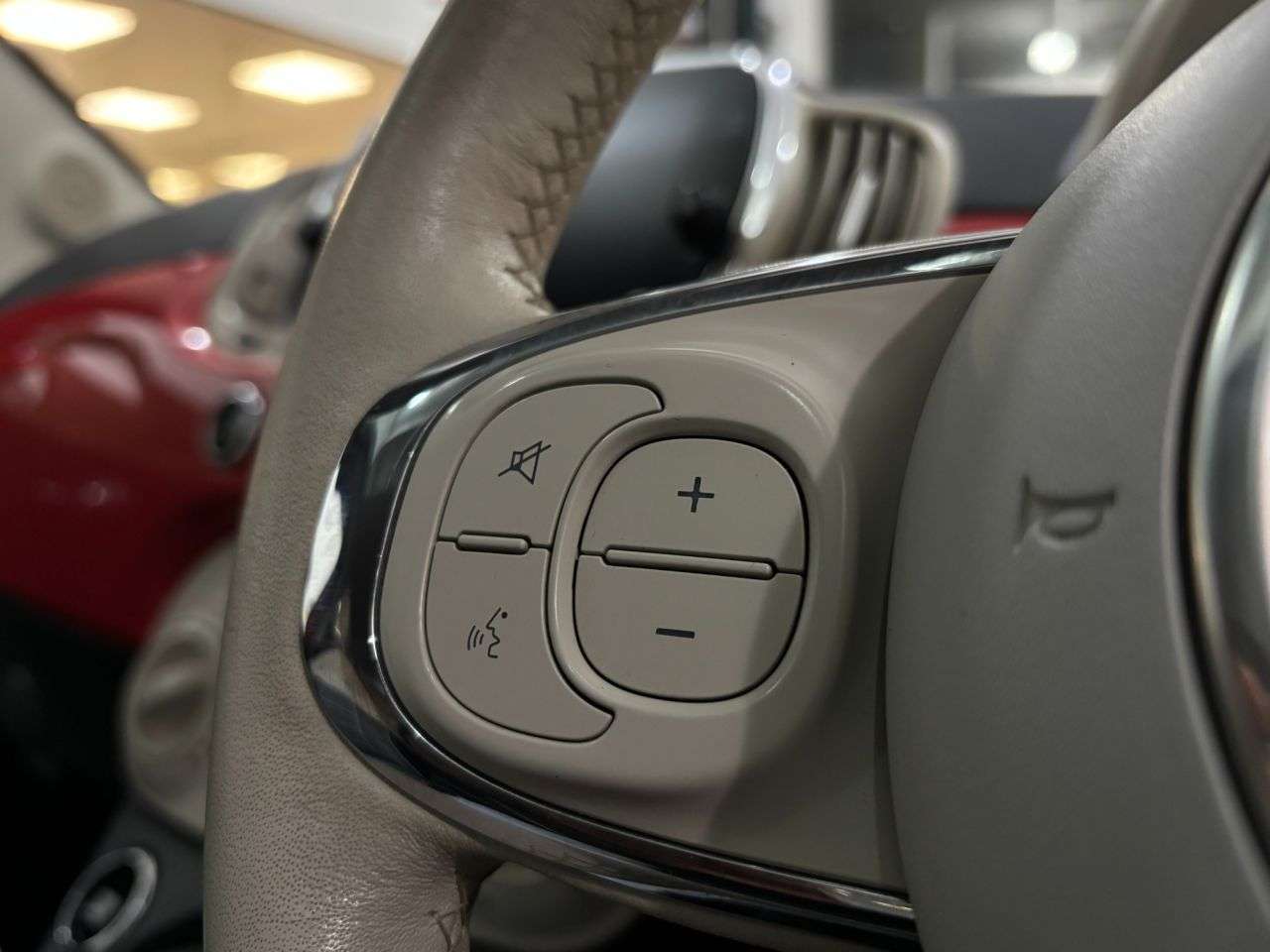 2017 FIAT 500 2017 FIAT 500