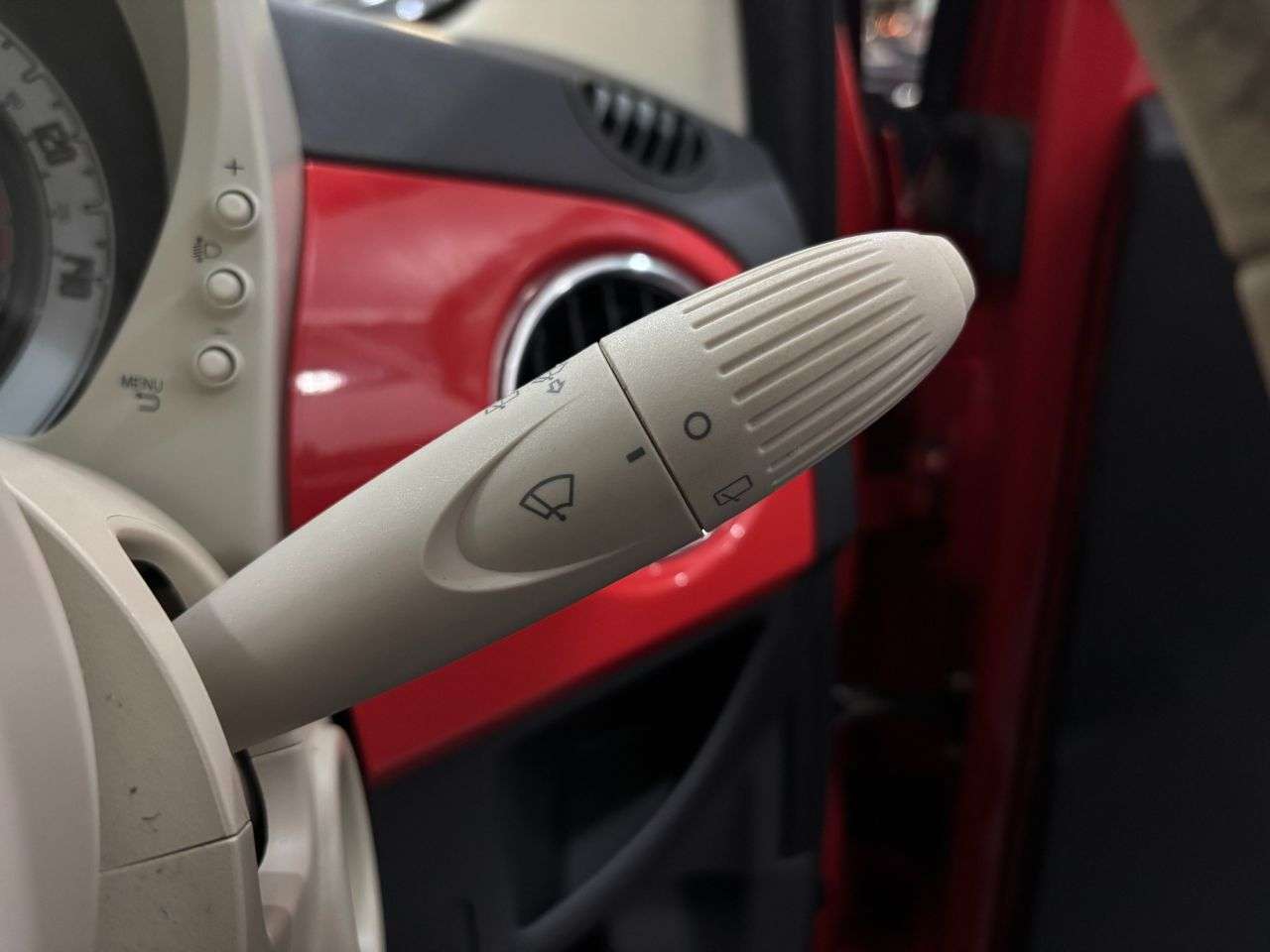 2017 FIAT 500 2017 FIAT 500