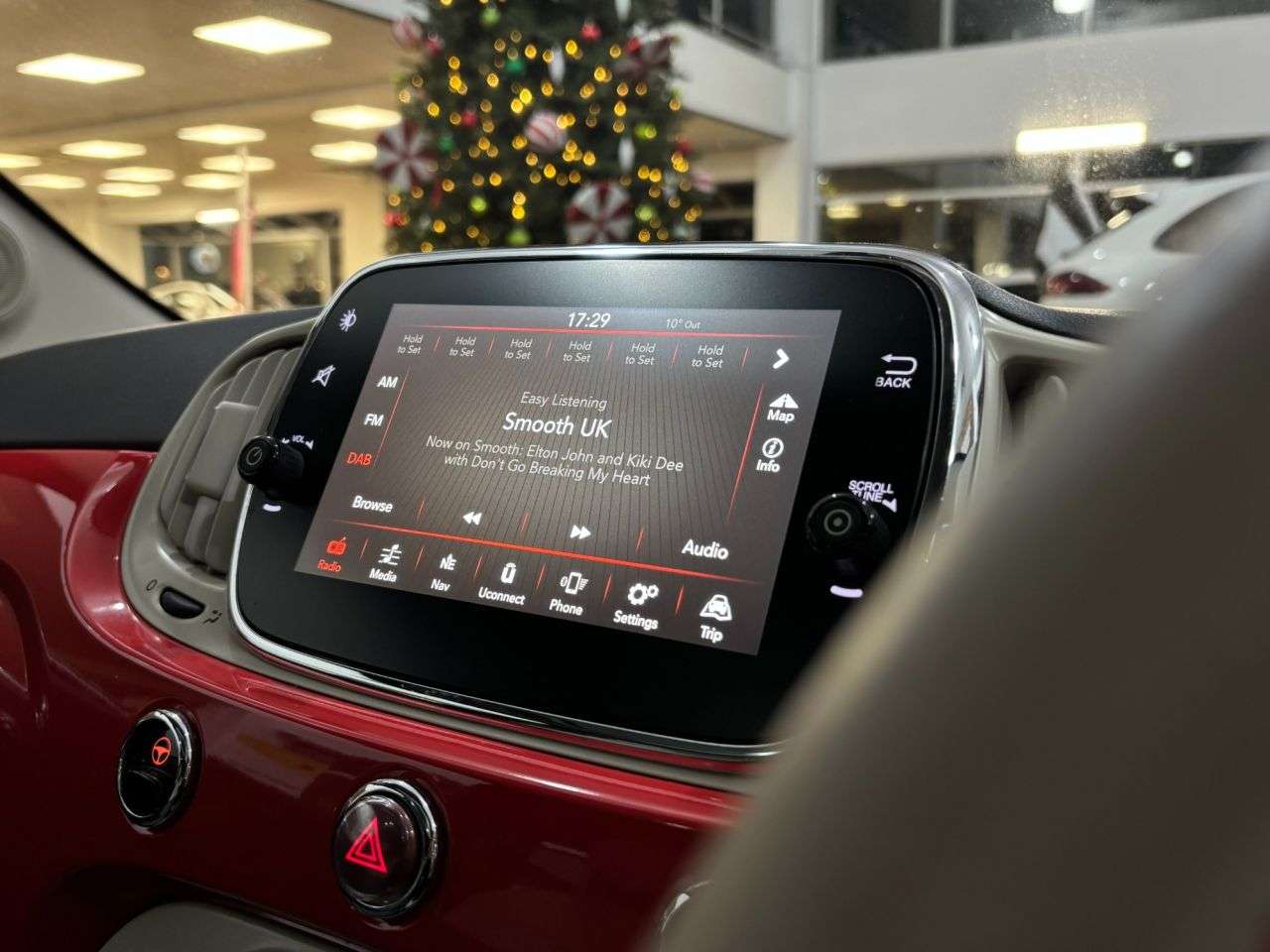 2017 FIAT 500 2017 FIAT 500