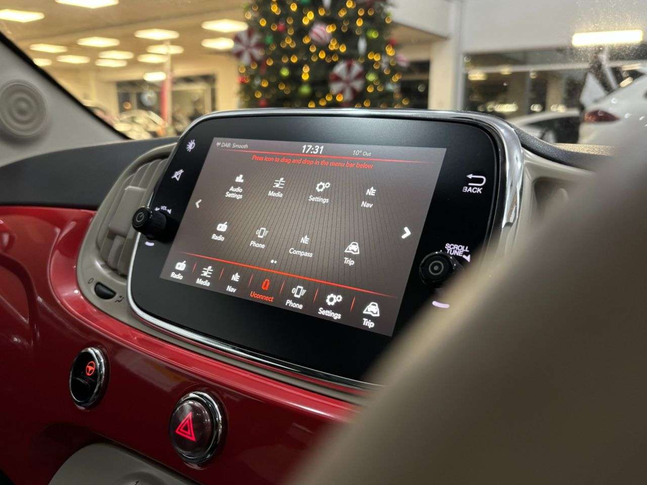 2017 FIAT 500 2017 FIAT 500