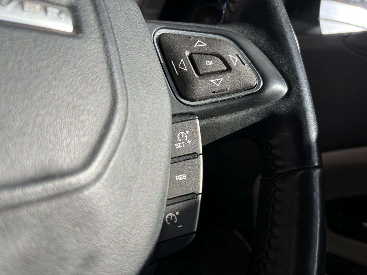 2017 LAND ROVER RANGE ROVER EVOQUE 2017 LAND ROVER RANGE ROVER EVOQUE