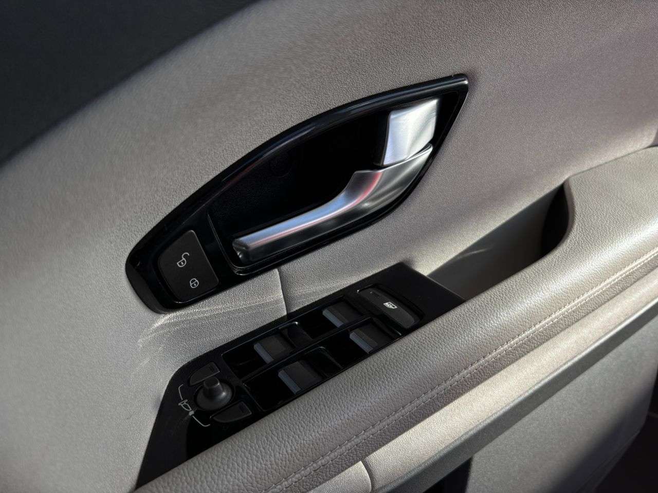 2017 LAND ROVER RANGE ROVER EVOQUE 2017 LAND ROVER RANGE ROVER EVOQUE