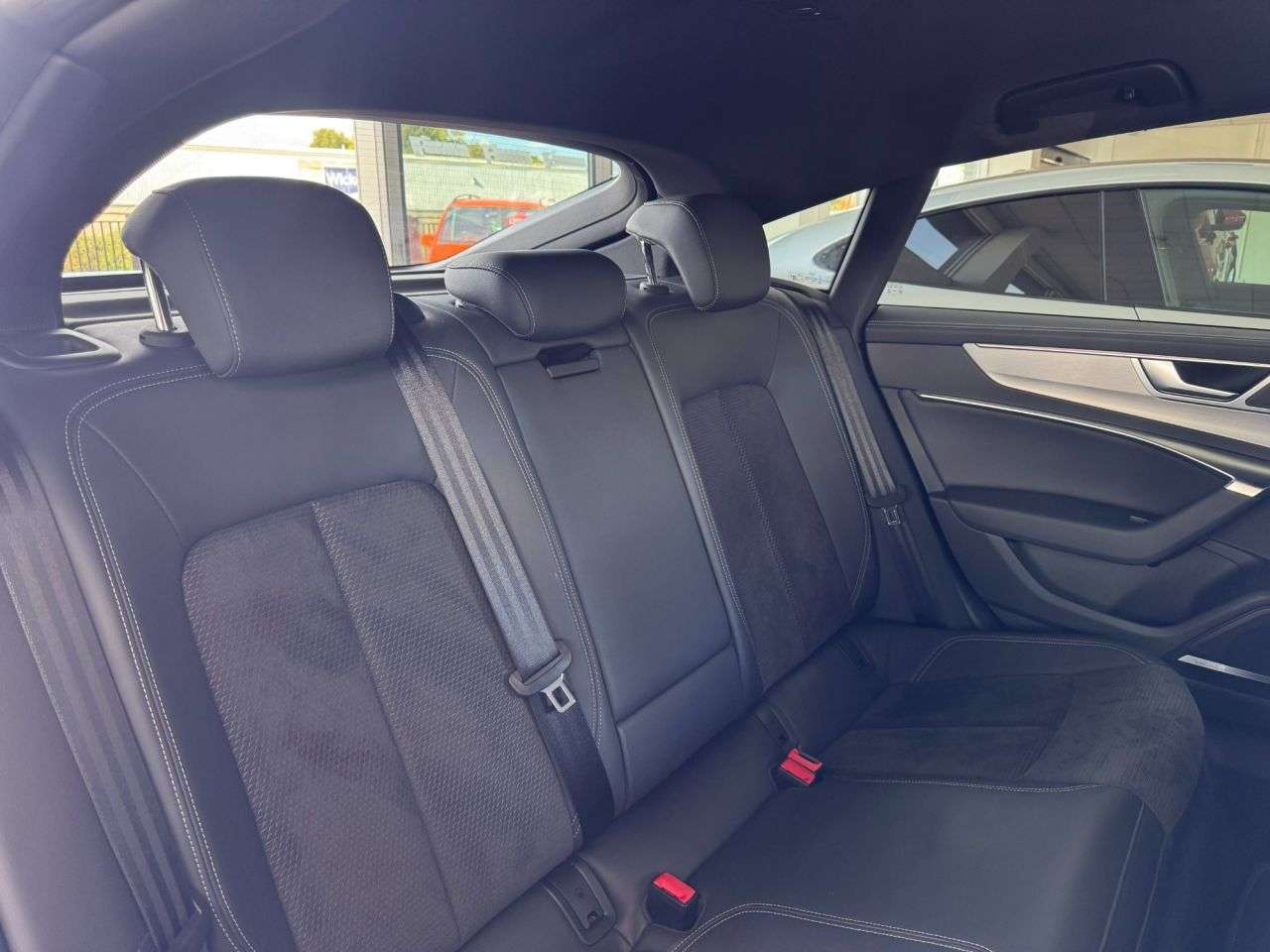 2021 AUDI A7 2021 AUDI A7