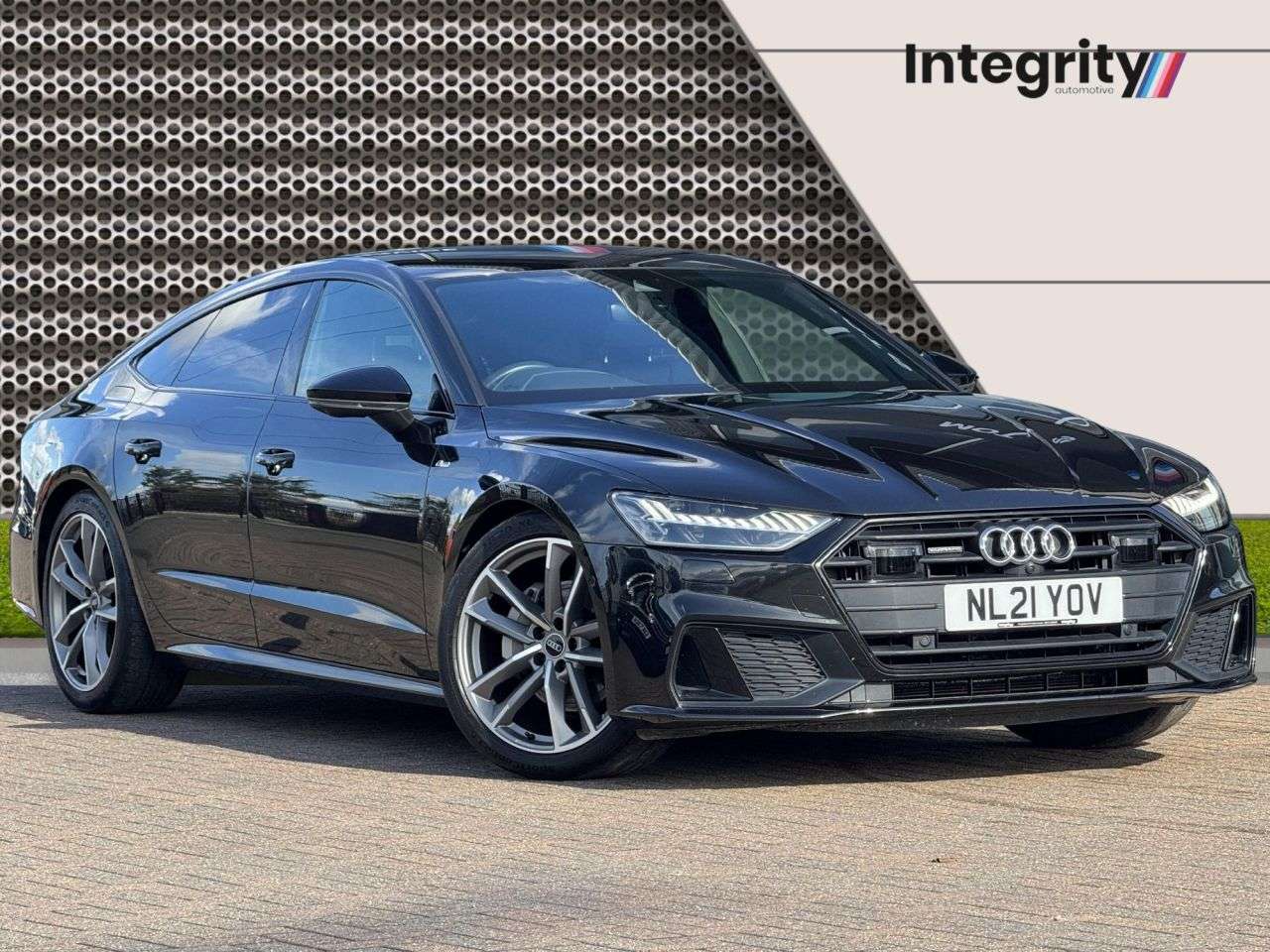 A 2021 AUDI A7 3.0 TDI V6 45 Black Edition Sportback 5dr Diesel S Tronic quattro Euro 6 (s A 2021 AUDI A7 3.0 TDI V6 45 Black Edition Sportback 5dr Diesel S Tronic quattro Euro 6 (s