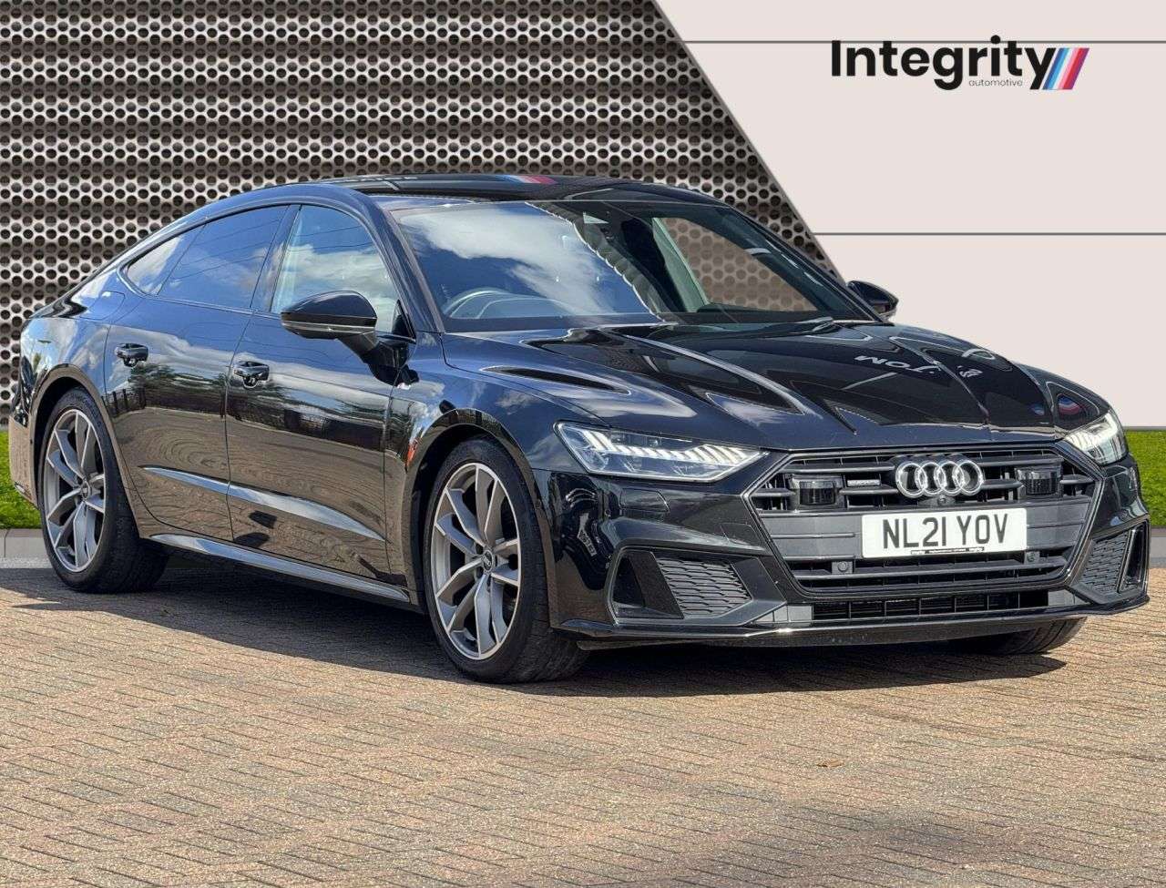 A 2021 AUDI A7 3.0 TDI V6 45 Black Edition Sportback 5dr Diesel S Tronic quattro Euro 6 (s A 2021 AUDI A7 3.0 TDI V6 45 Black Edition Sportback 5dr Diesel S Tronic quattro Euro 6 (s