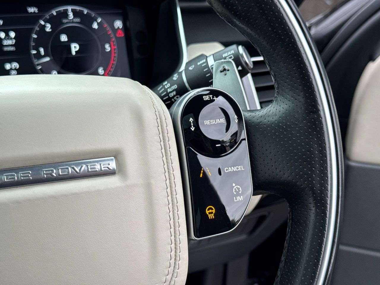 2018 LAND ROVER RANGE ROVER SPORT 2018 LAND ROVER RANGE ROVER SPORT