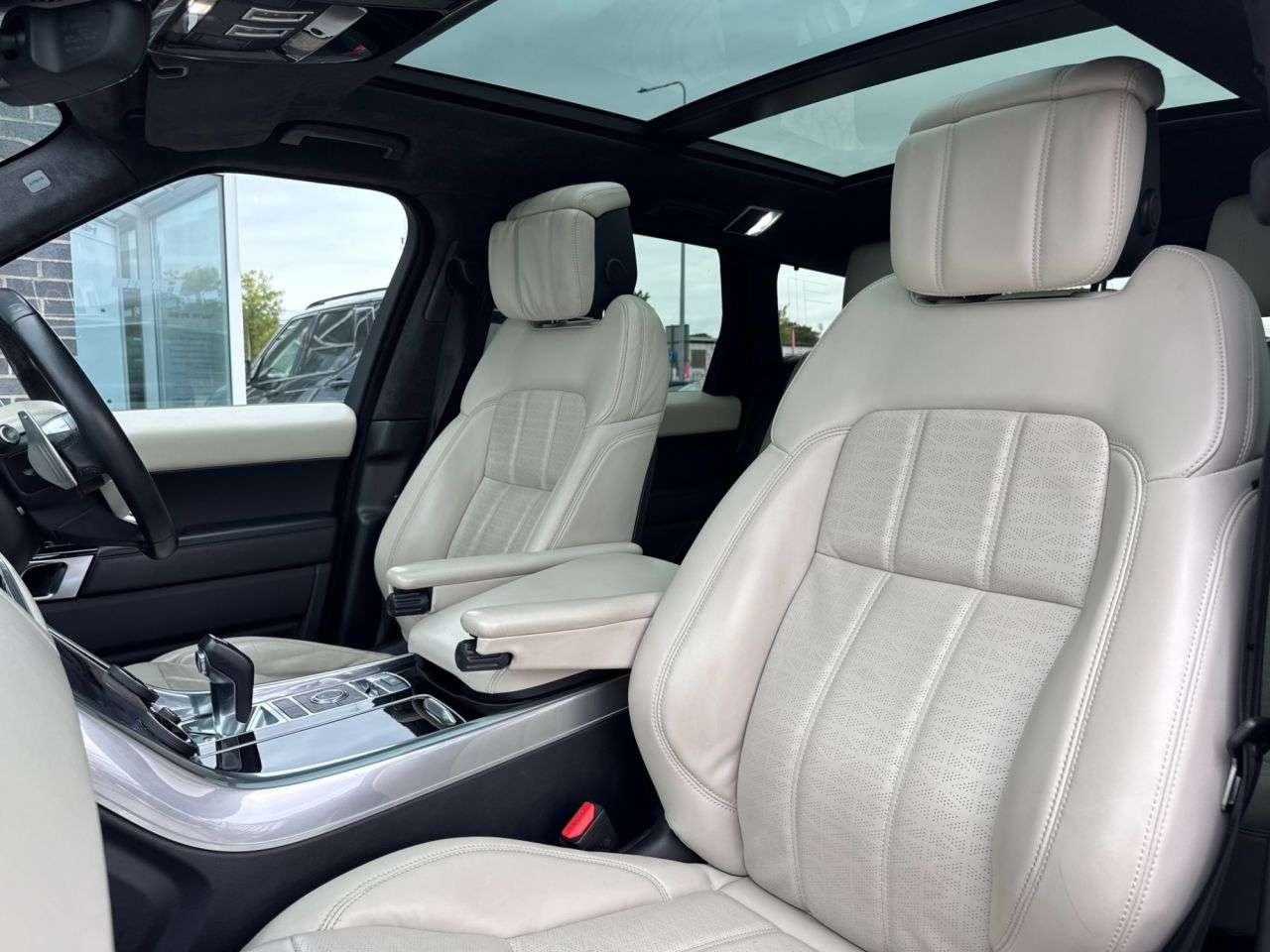 2018 LAND ROVER RANGE ROVER SPORT 2018 LAND ROVER RANGE ROVER SPORT