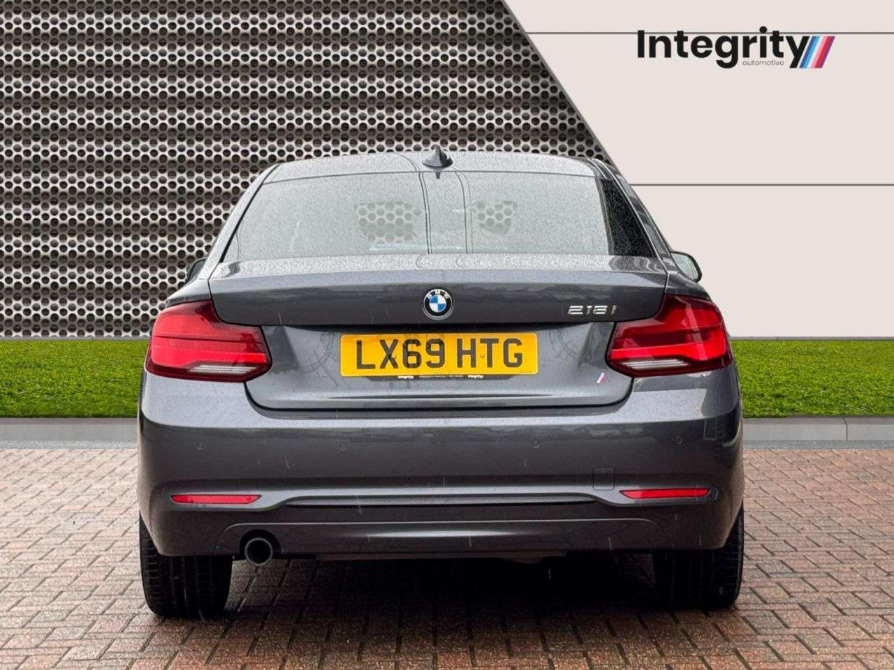 A 2019 BMW 2 SERIES 1.5 218i GPF Sport Coupe 2dr Petrol Auto Euro 6 (s/s) (136 ps) A 2019 BMW 2 SERIES 1.5 218i GPF Sport Coupe 2dr Petrol Auto Euro 6 (s/s) (136 ps)