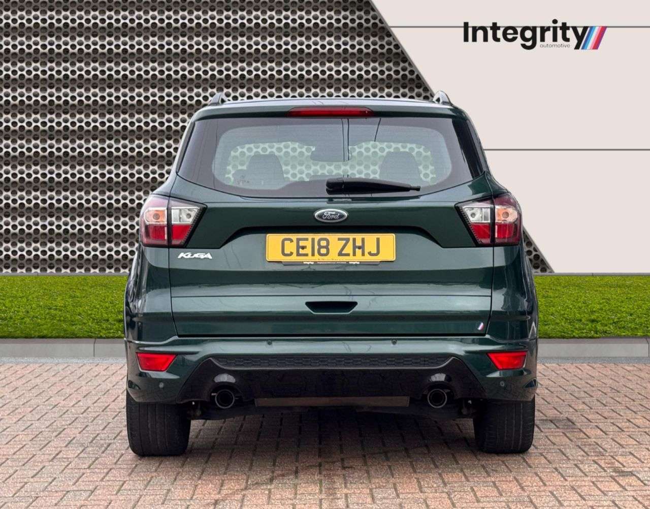 A 2018 FORD KUGA 1.5 TDCi ST-Line SUV 5dr Diesel Manual Euro 6 (s/s) (120 ps) Park Assist | A 2018 FORD KUGA 1.5 TDCi ST-Line SUV 5dr Diesel Manual Euro 6 (s/s) (120 ps) Park Assist |