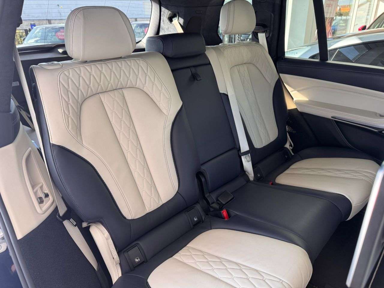 2021 BMW X7 2021 BMW X7