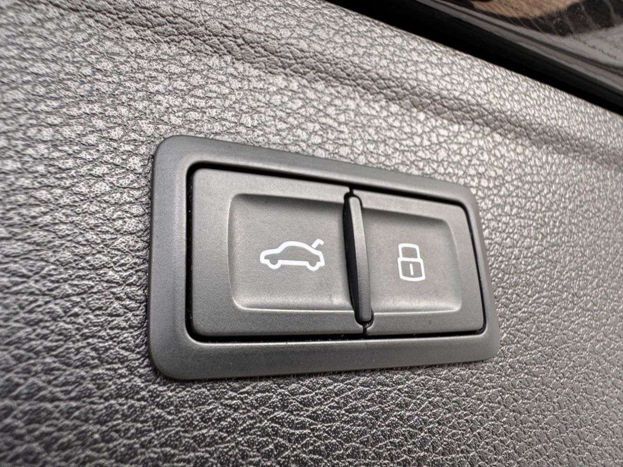 2020 AUDI SQ5 2020 AUDI SQ5