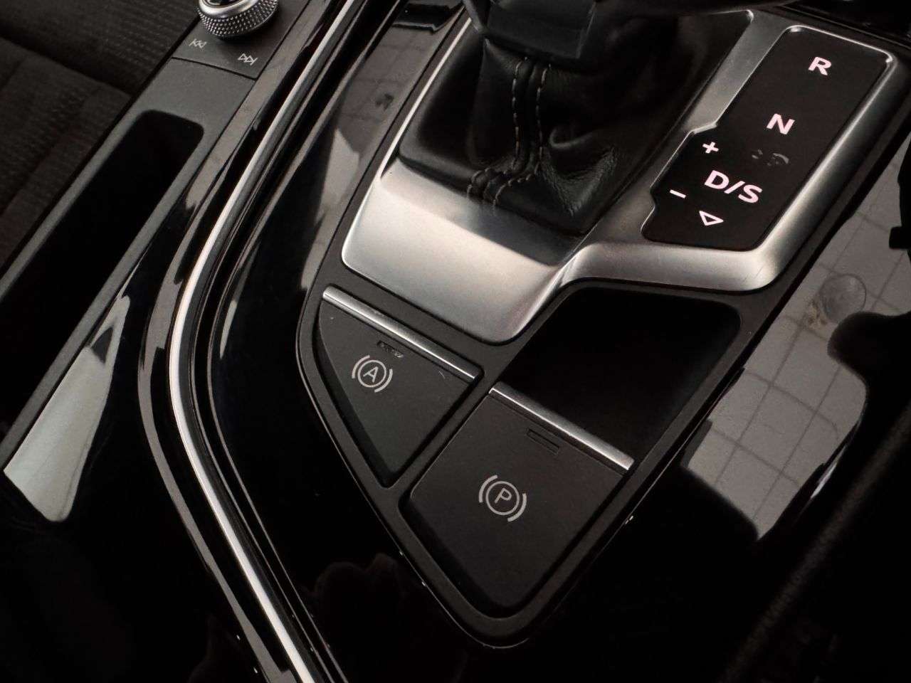 2020 AUDI A4 AVANT 2020 AUDI A4 AVANT