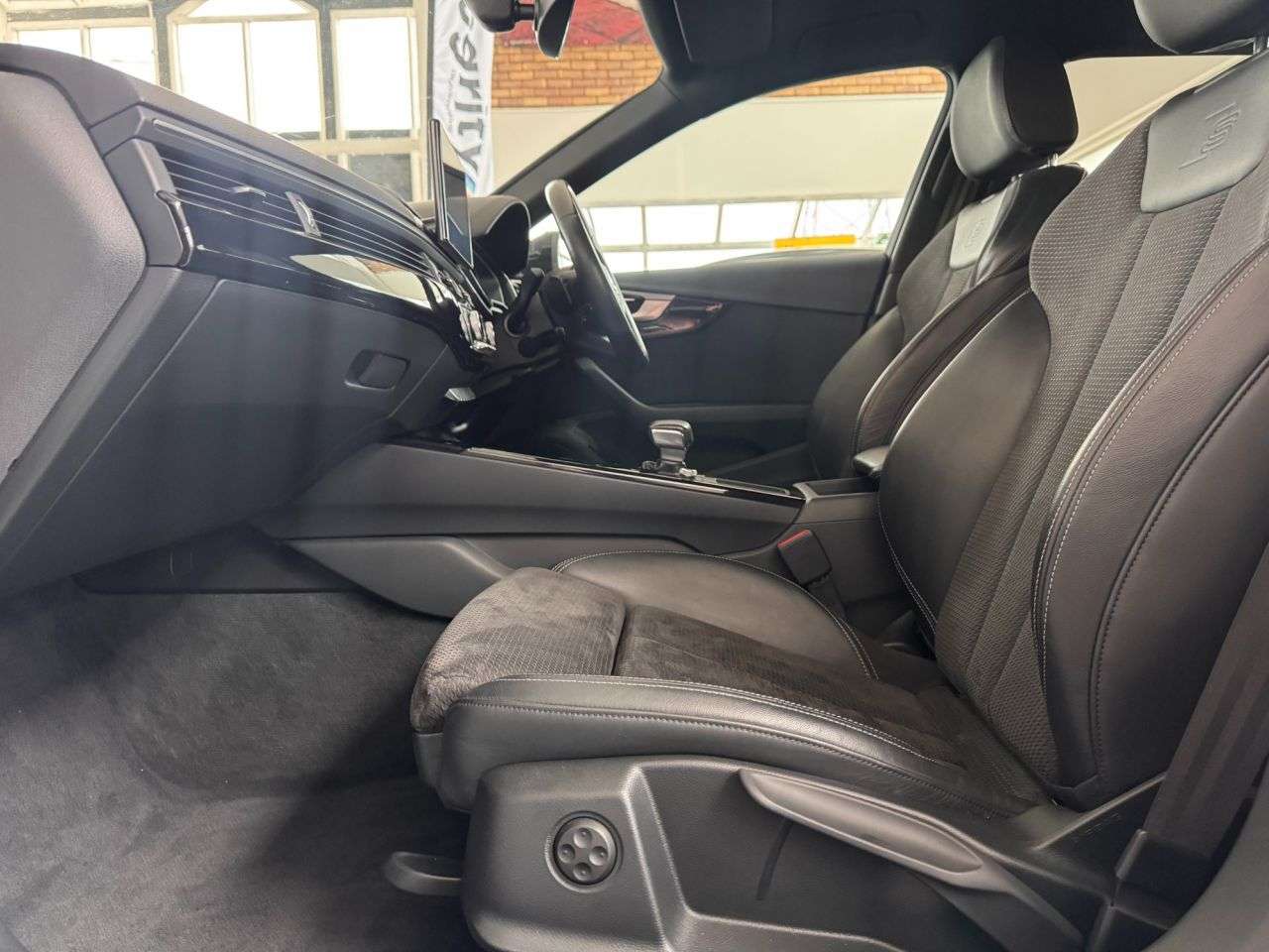 2020 AUDI A4 AVANT 2020 AUDI A4 AVANT