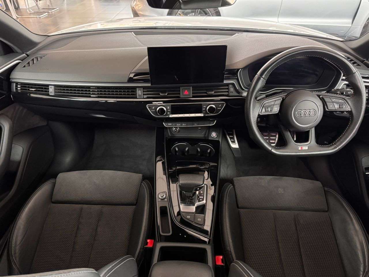 2020 AUDI A4 AVANT 2020 AUDI A4 AVANT