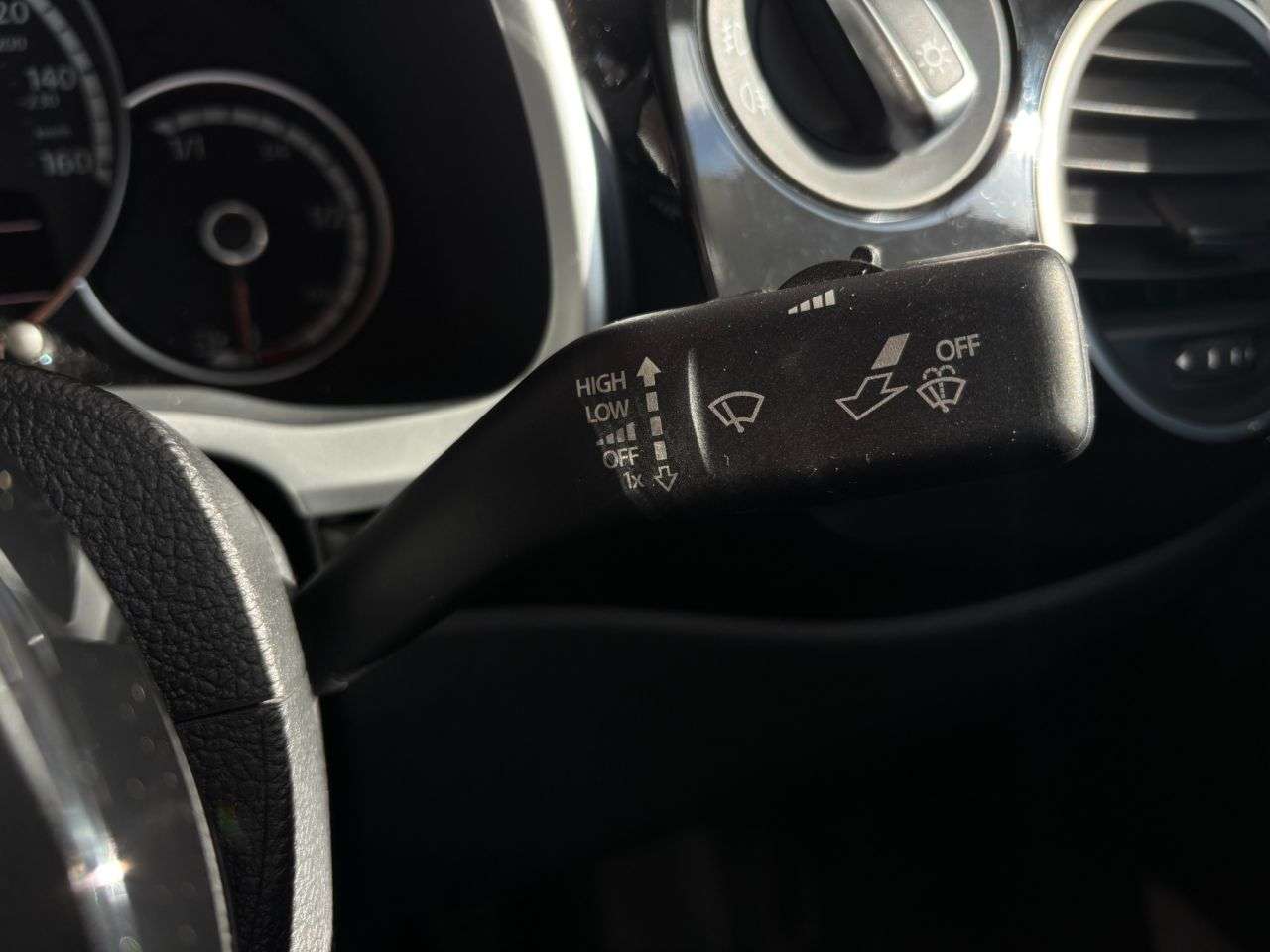 2015 VOLKSWAGEN BEETLE 2015 VOLKSWAGEN BEETLE