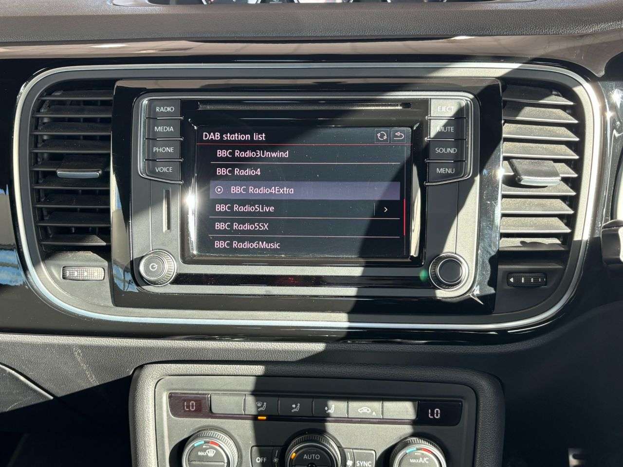 2015 VOLKSWAGEN BEETLE 2015 VOLKSWAGEN BEETLE