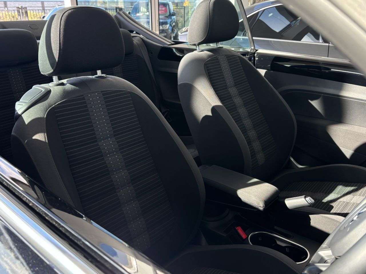 2015 VOLKSWAGEN BEETLE 2015 VOLKSWAGEN BEETLE