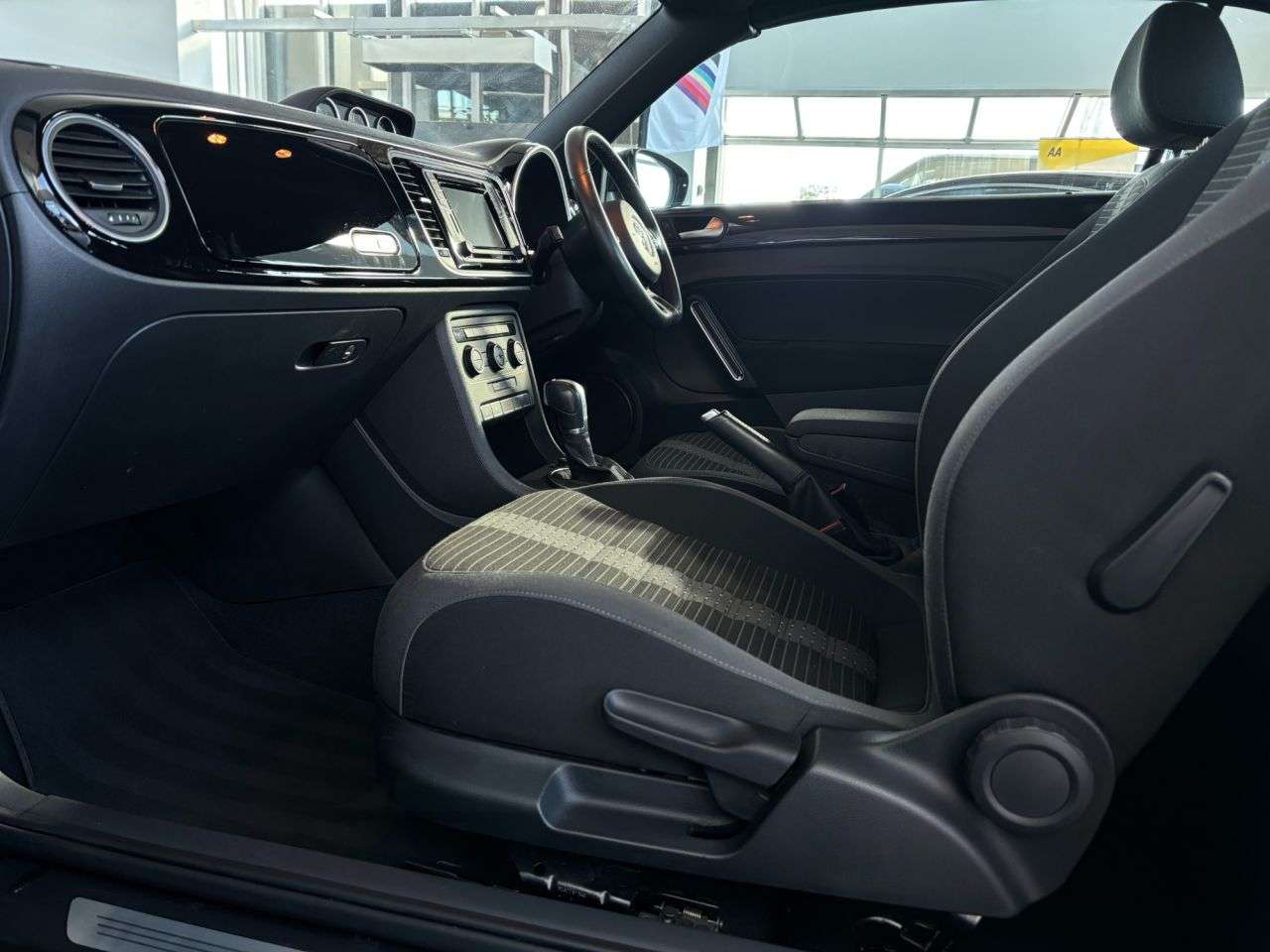 2015 VOLKSWAGEN BEETLE 2015 VOLKSWAGEN BEETLE