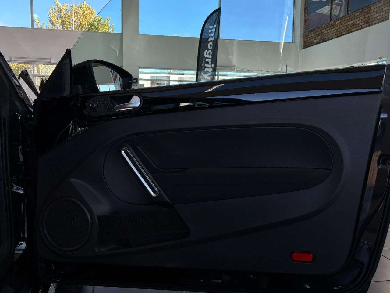 2015 VOLKSWAGEN BEETLE 2015 VOLKSWAGEN BEETLE