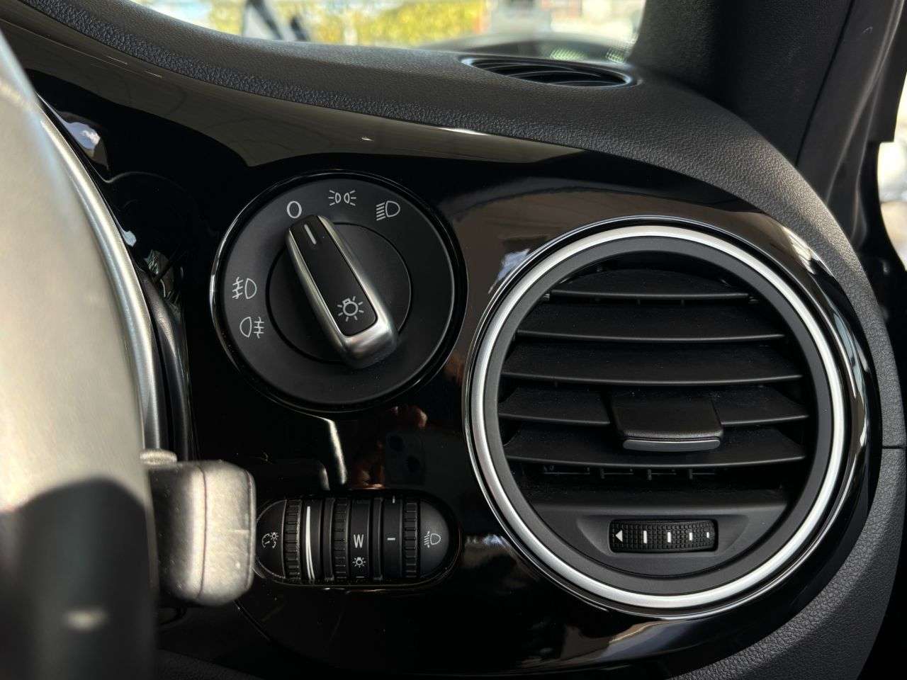 2015 VOLKSWAGEN BEETLE 2015 VOLKSWAGEN BEETLE