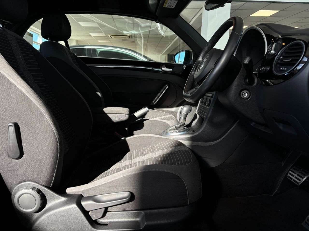 2015 VOLKSWAGEN BEETLE 2015 VOLKSWAGEN BEETLE