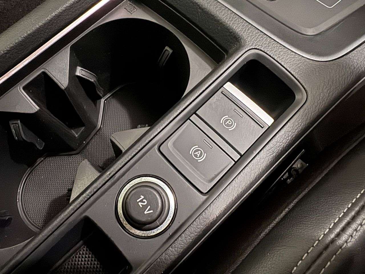 2020 AUDI Q3 2020 AUDI Q3