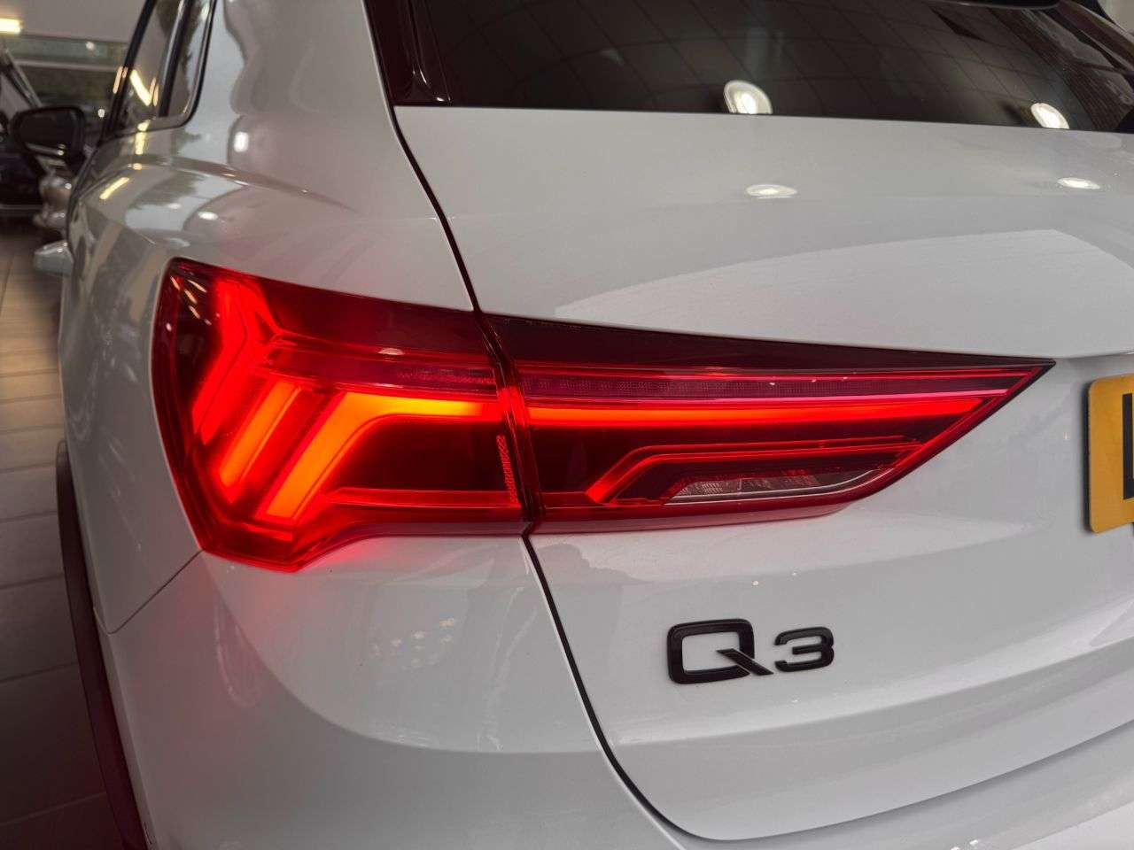 2020 AUDI Q3 2020 AUDI Q3