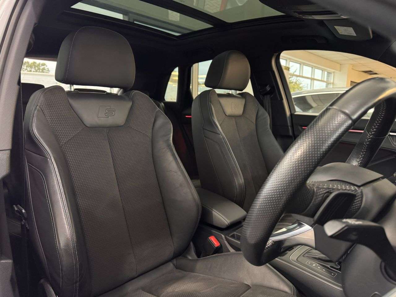 2020 AUDI Q3 2020 AUDI Q3