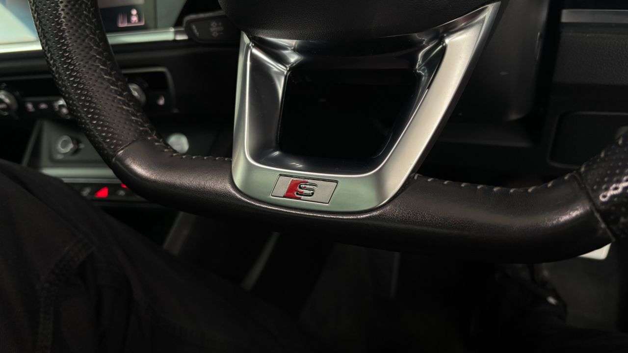 2019 AUDI Q3 2019 AUDI Q3