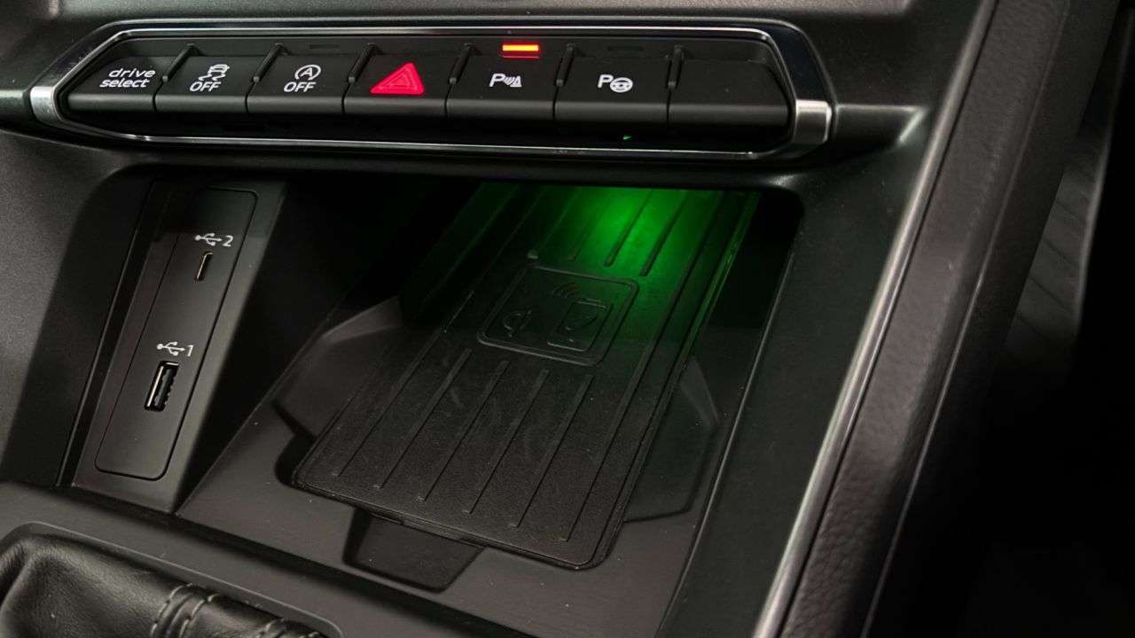 2019 AUDI Q3 2019 AUDI Q3