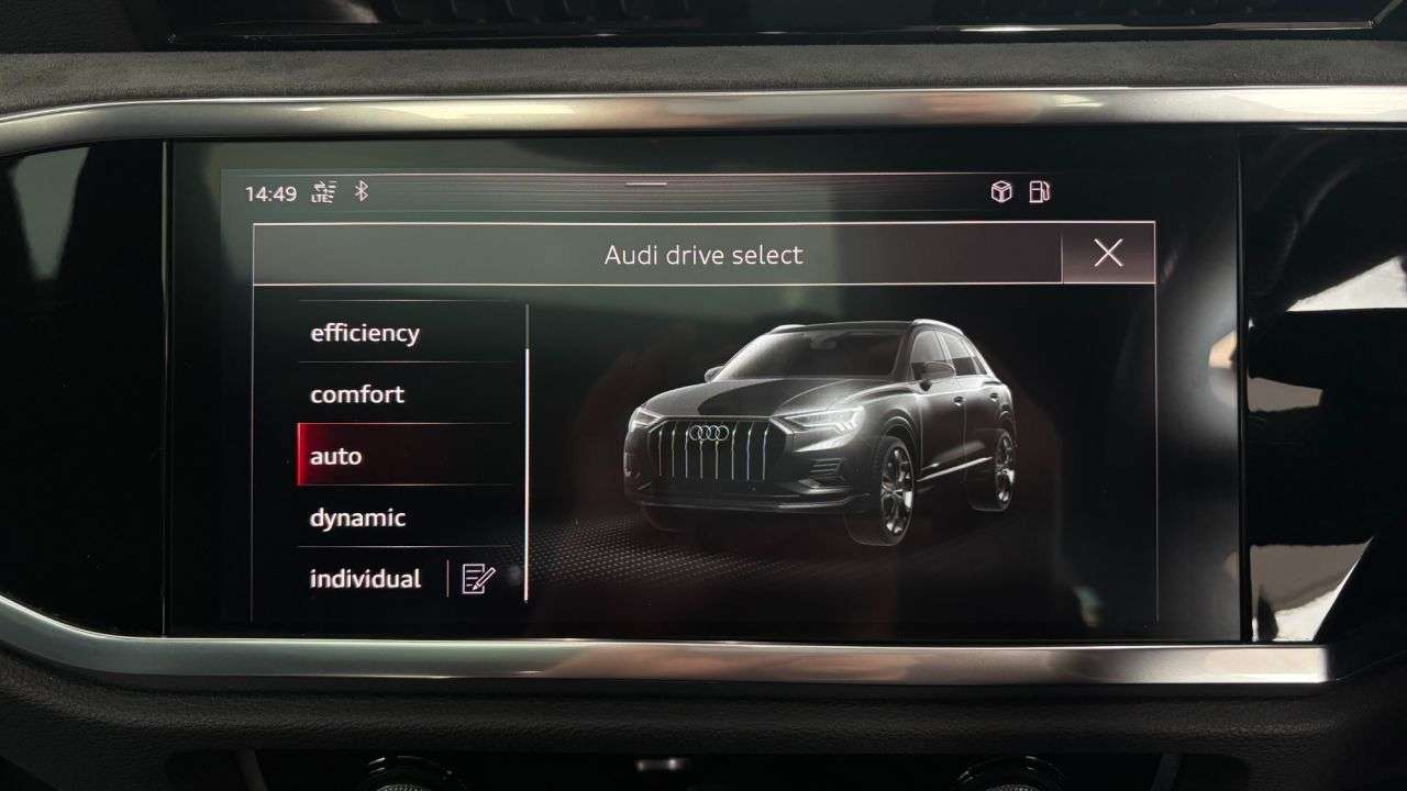 2019 AUDI Q3 2019 AUDI Q3