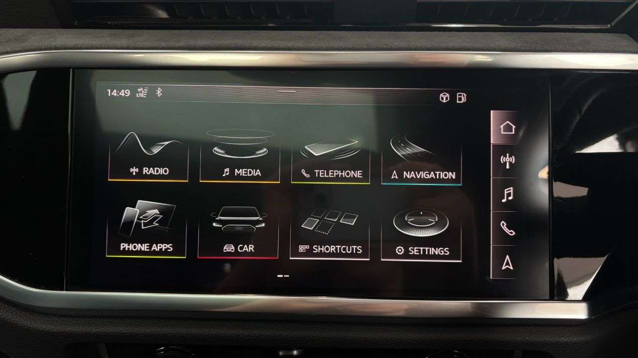 2019 AUDI Q3 2019 AUDI Q3