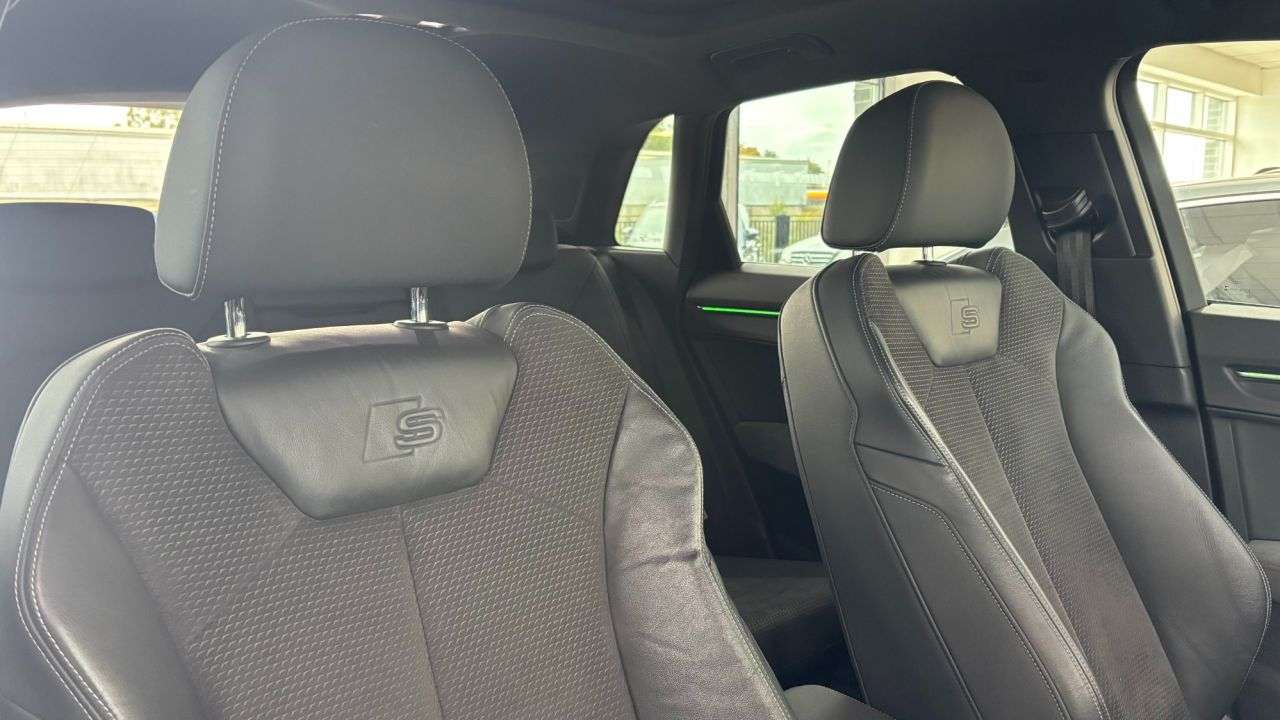 2019 AUDI Q3 2019 AUDI Q3