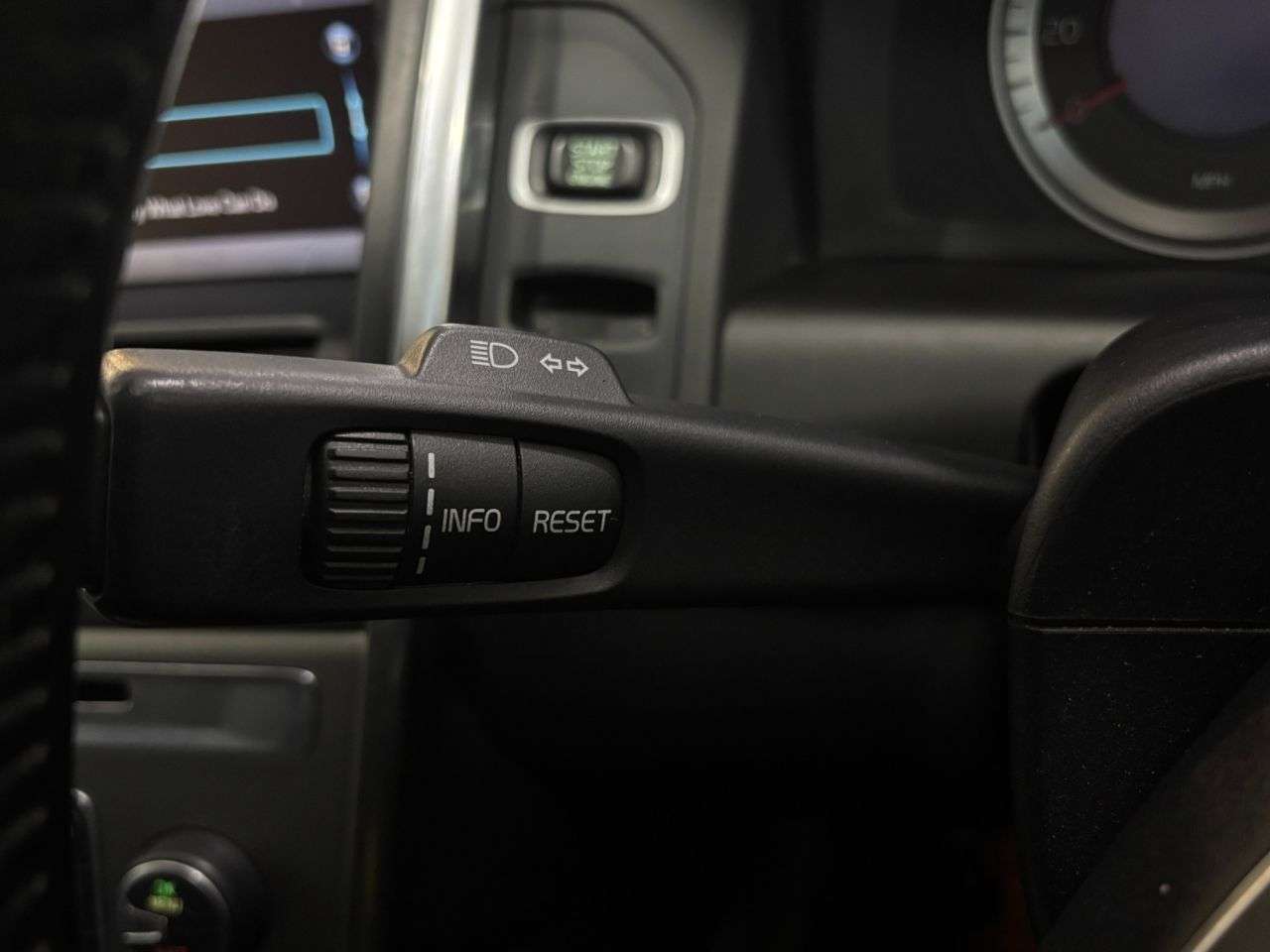 2012 VOLVO XC60 2012 VOLVO XC60