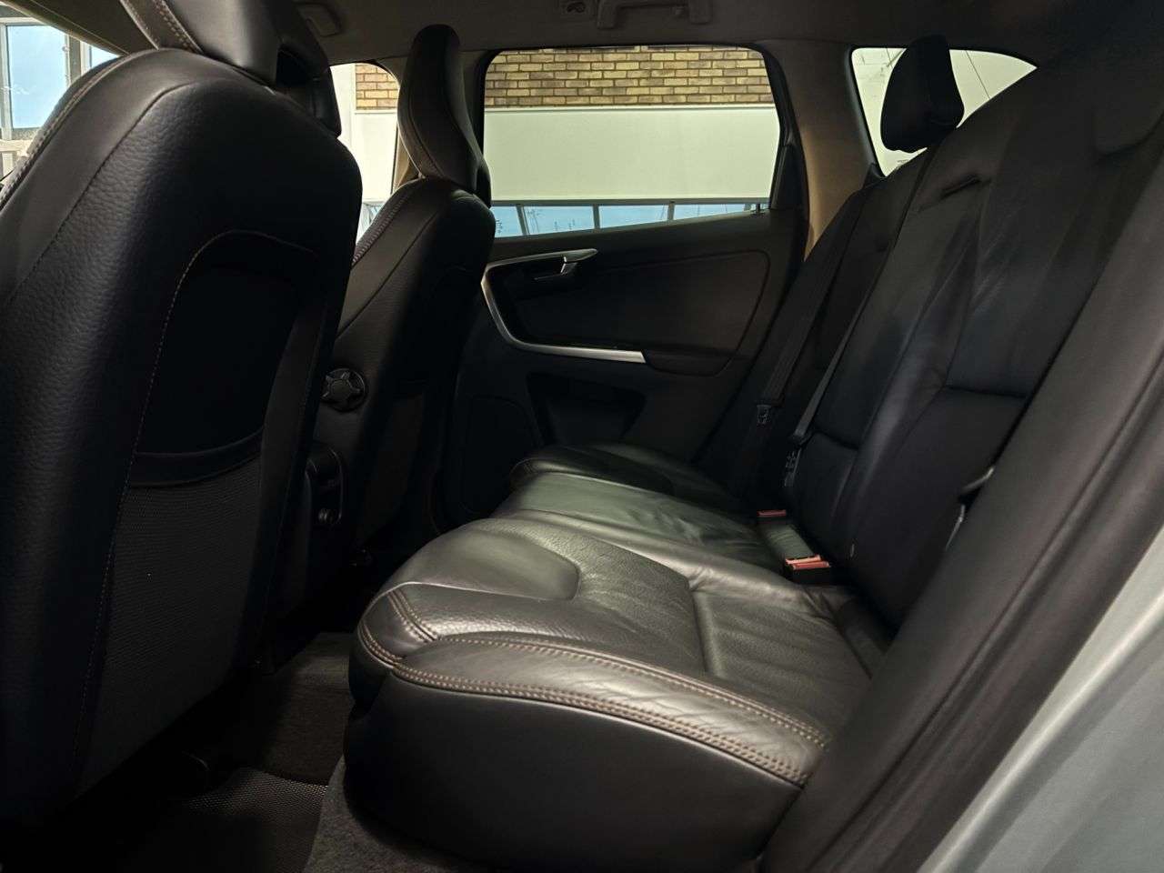 2012 VOLVO XC60 2012 VOLVO XC60