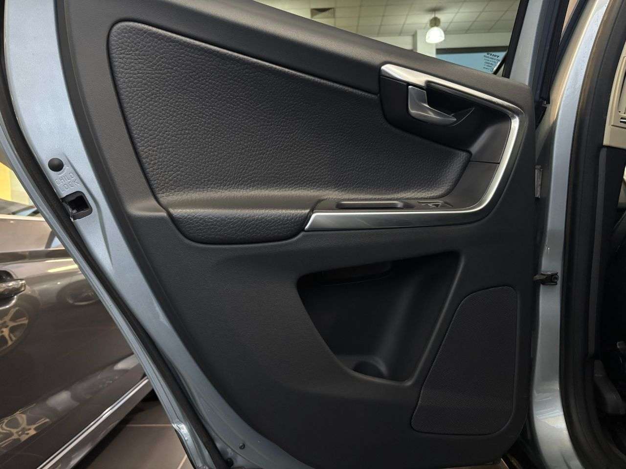 2012 VOLVO XC60 2012 VOLVO XC60