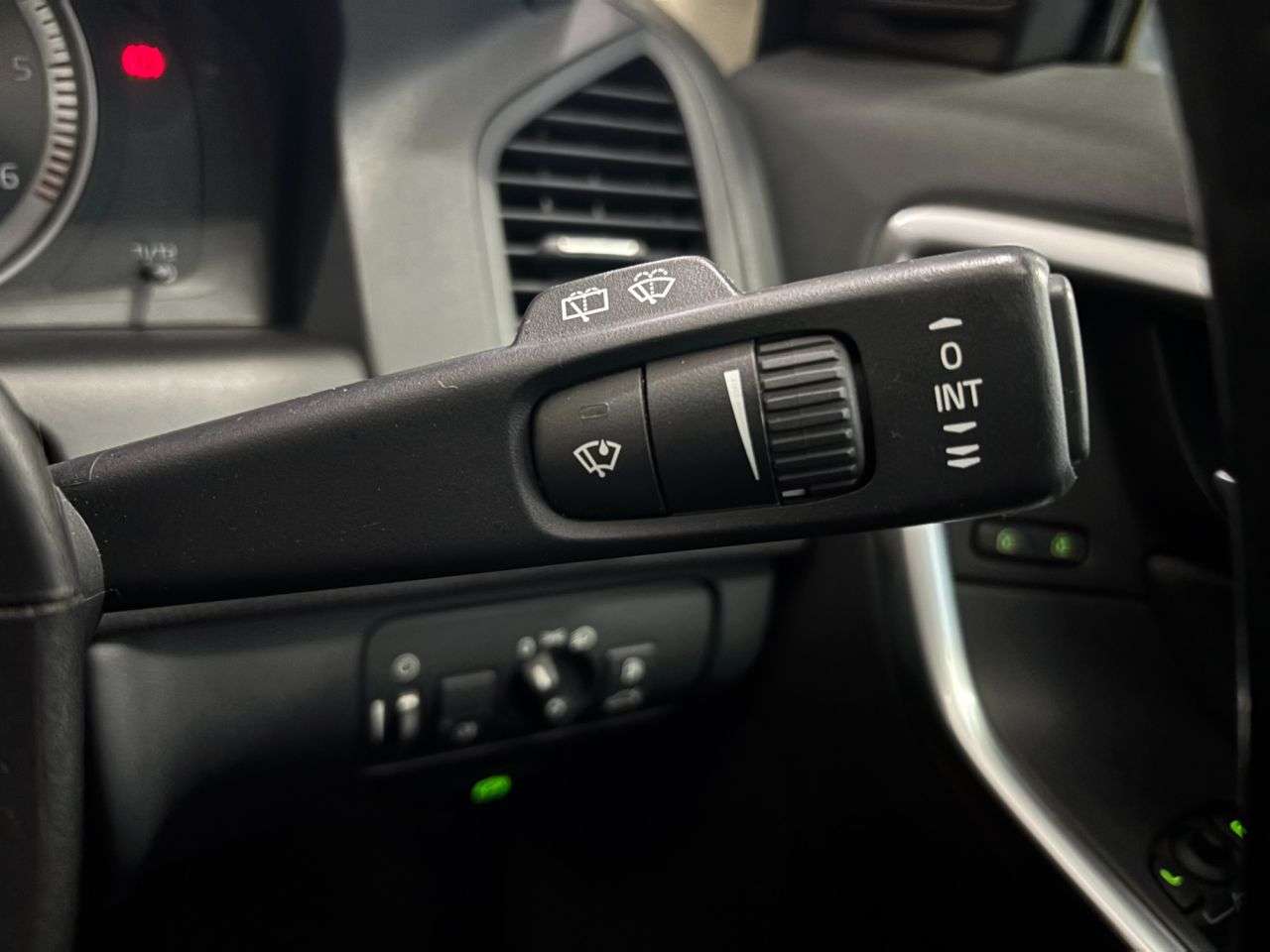 2012 VOLVO XC60 2012 VOLVO XC60