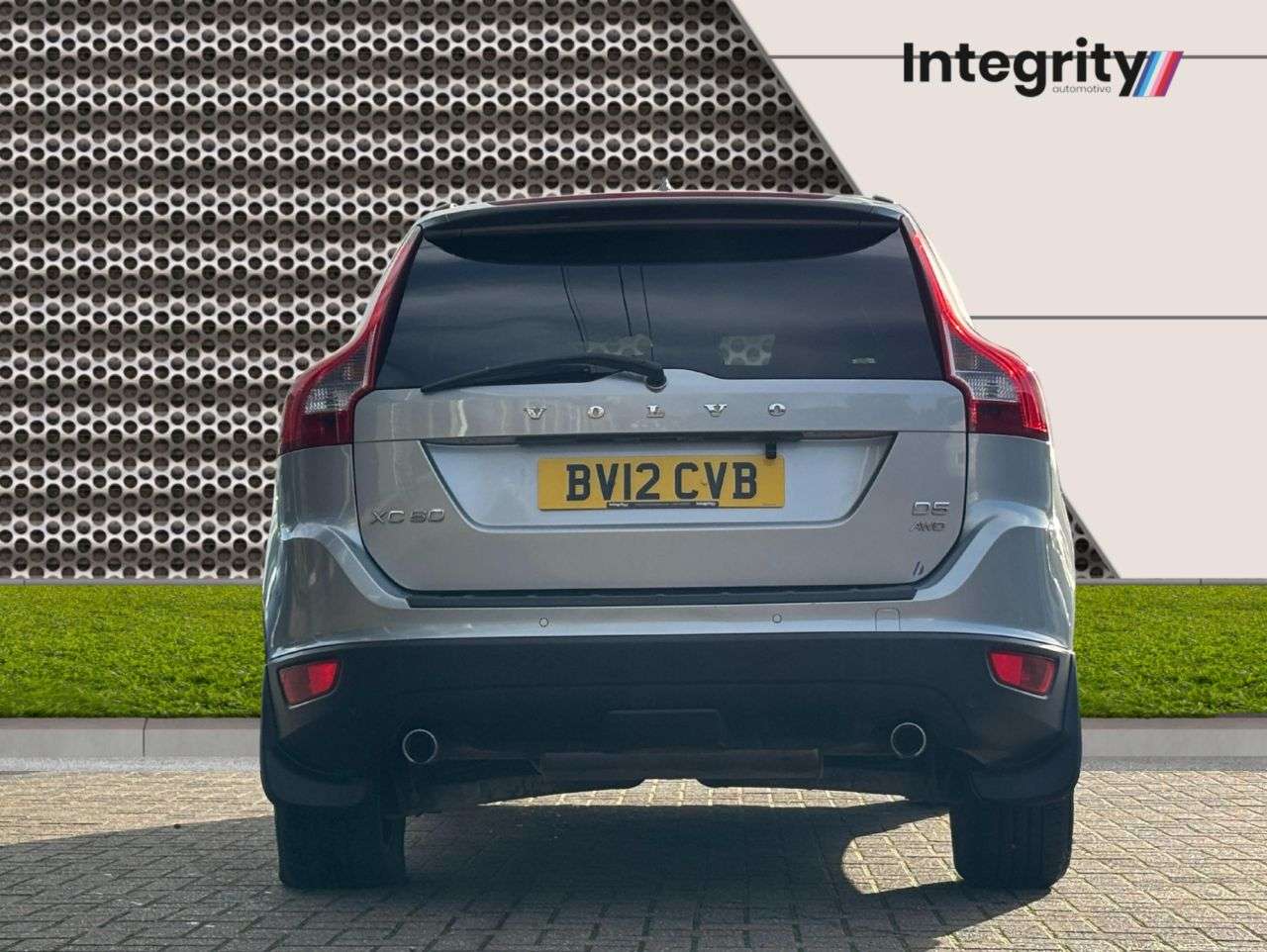 2012 VOLVO XC60 2012 VOLVO XC60