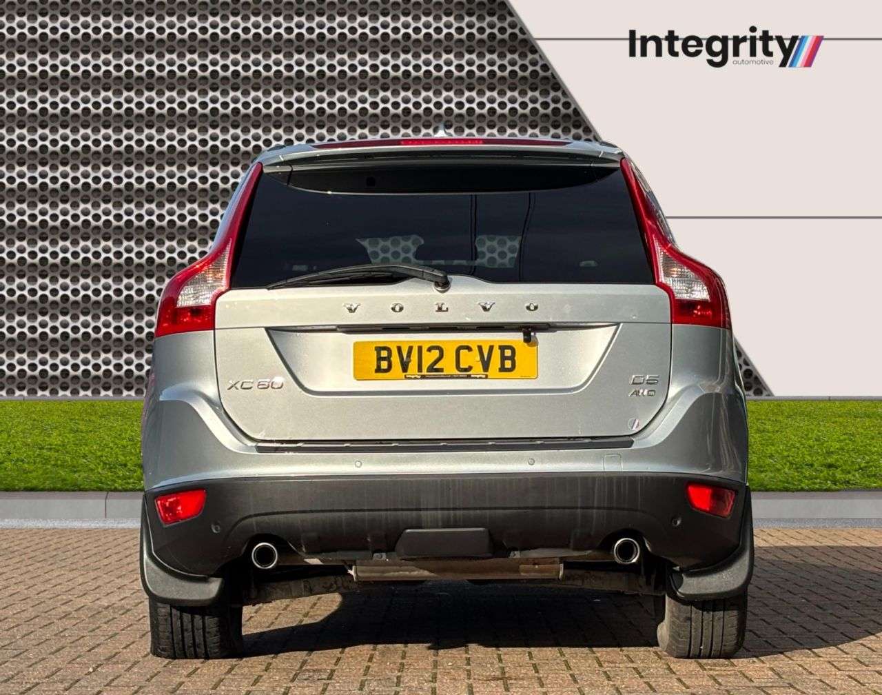 2012 VOLVO XC60 2012 VOLVO XC60